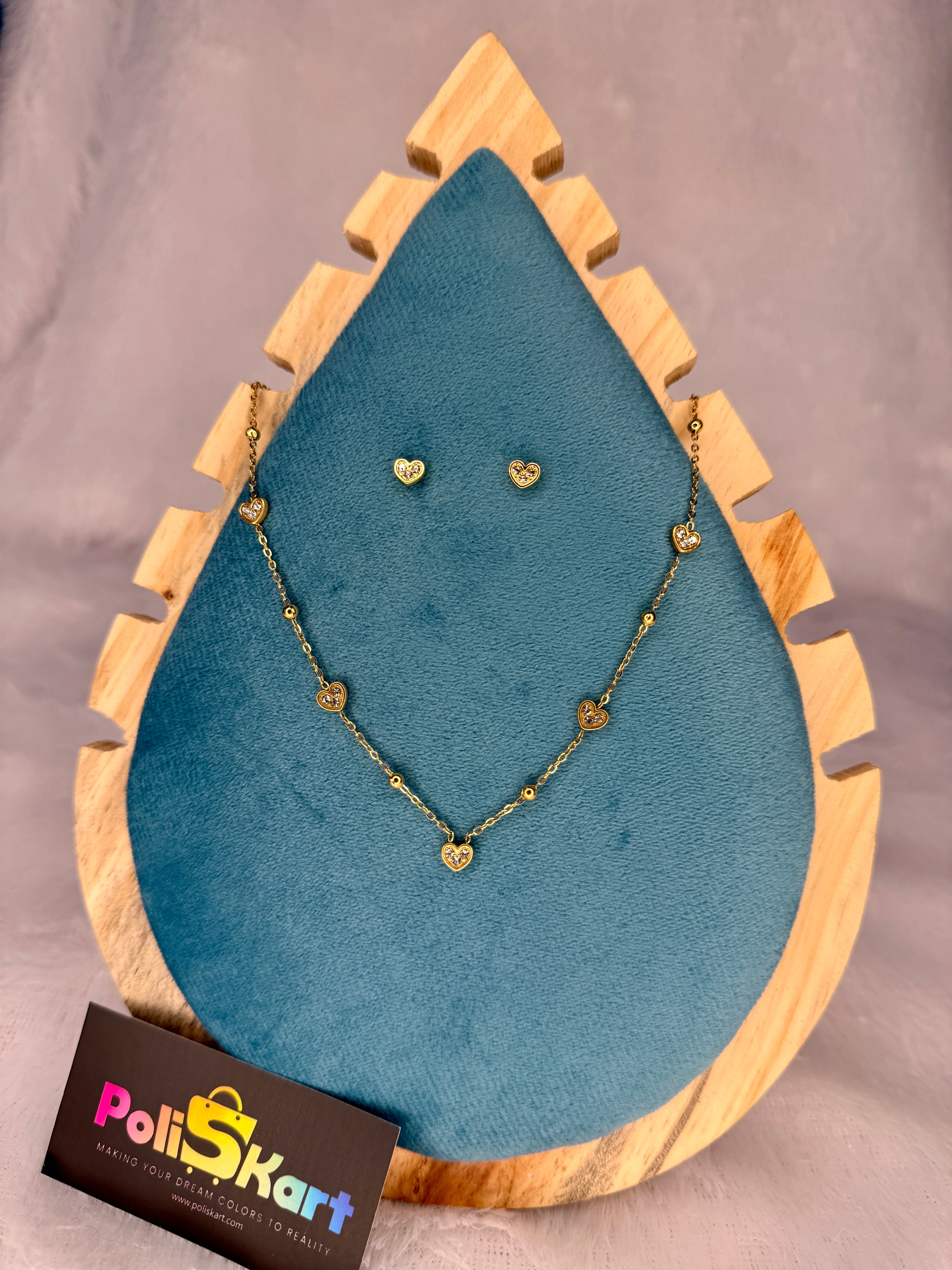Heart designed necklace with earring set