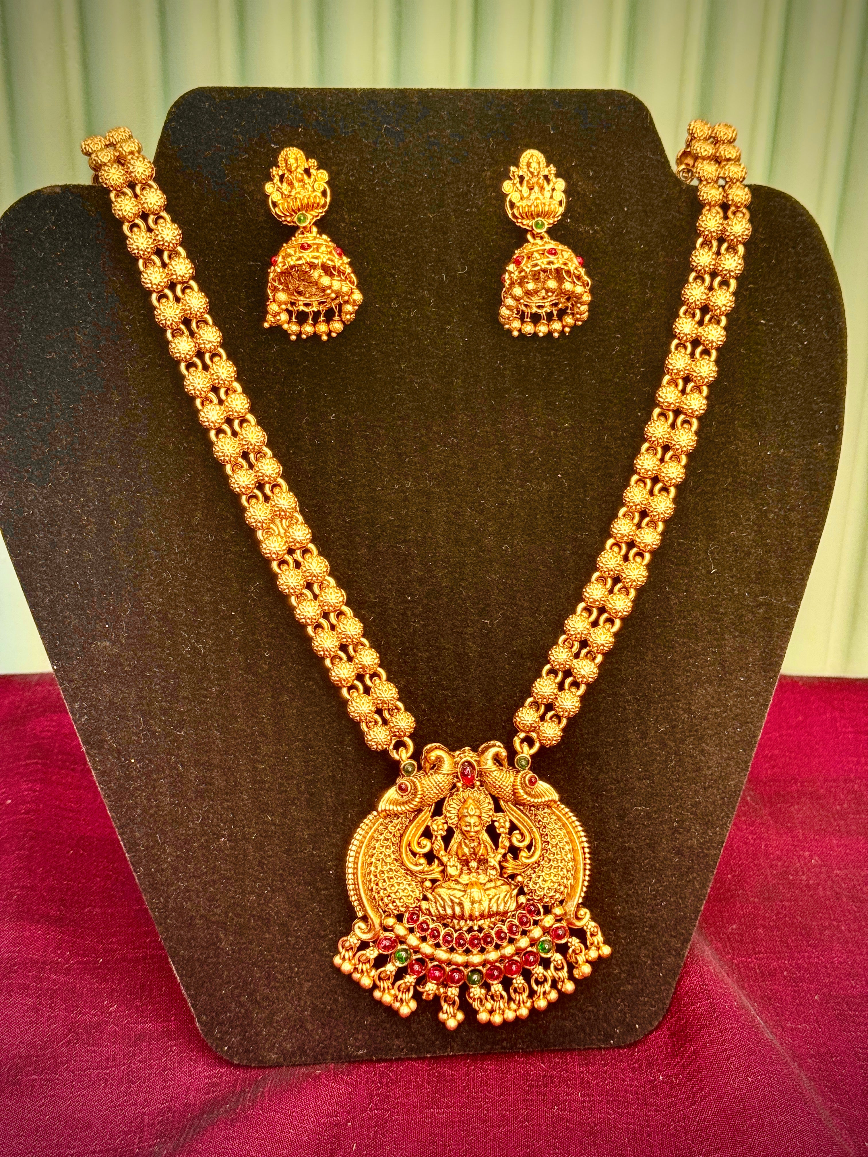 Antique Lakshmi Harram with Jhumka secondary view